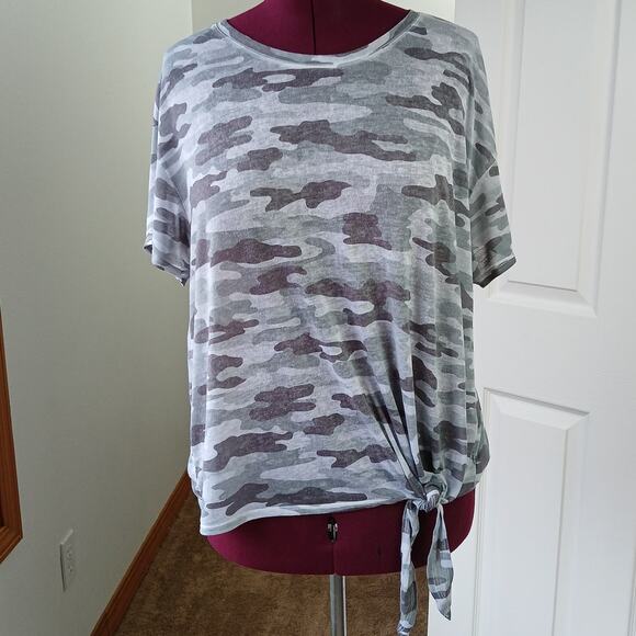 Lucky Brand Camo Side Tie Tee 2X green multi camouflage lightweight semi-sheer - Picture 5 of 11
